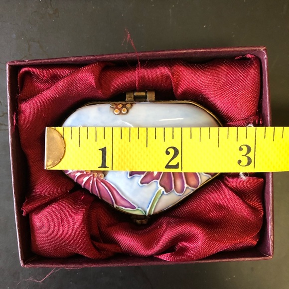 NWOT BENAYA BY INNOVATION ENAMEL TRINKET BOX - Picture 10 of 11